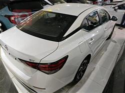 نیسان سێنترا